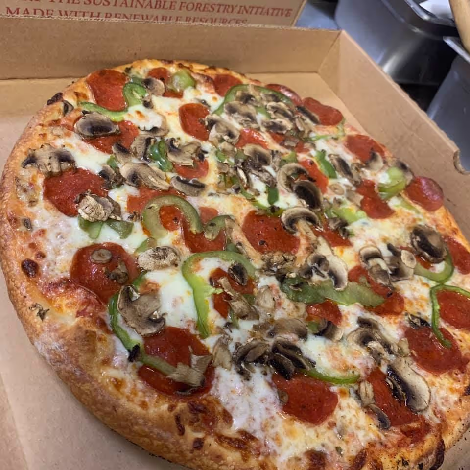 deluxe pizza